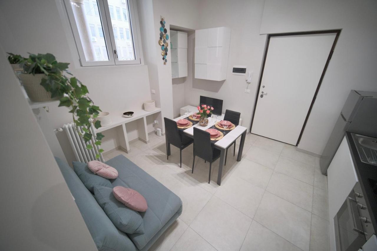 Appartamento Moderno ❴ 300 Mt. Da Porta Nuova ❵ Turin Exterior photo
